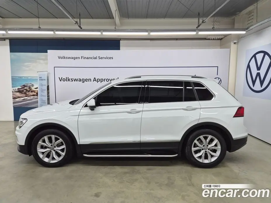 Volkswagen Tiguan 2020 2.0 автомат (гидро), фото 18 Volkswagen Tiguan 2020 2.0 автомат (гидро), фото 18