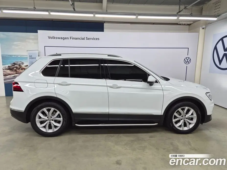 Volkswagen Tiguan 2020 2.0 автомат (гидро), фото 19 Volkswagen Tiguan 2020 2.0 автомат (гидро), фото 19