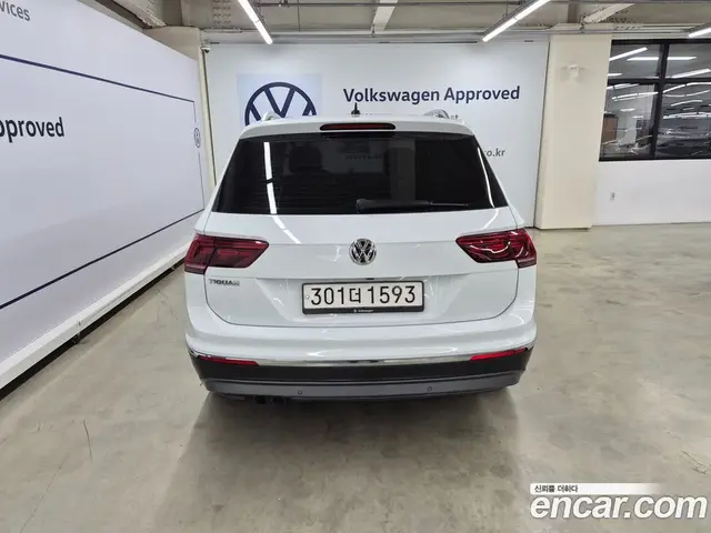 Volkswagen Tiguan 2020 2.0 автомат (гидро), миниатюра 4 Volkswagen Tiguan 2020 2.0 автомат (гидро), миниатюра 4
