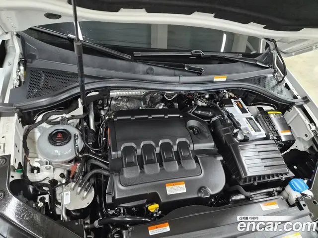 Volkswagen Tiguan 2020 2.0 автомат (гидро), миниатюра 6 Volkswagen Tiguan 2020 2.0 автомат (гидро), миниатюра 6