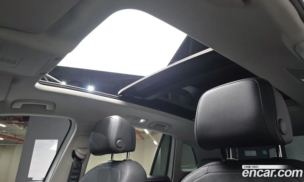 Volkswagen Tiguan 2022 2.0 автомат (гидро), фото 15 Volkswagen Tiguan 2022 2.0 автомат (гидро), фото 15