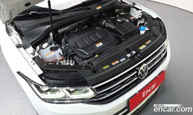 Volkswagen Tiguan 2022 2.0 автомат (гидро), миниатюра 6 Volkswagen Tiguan 2022 2.0 автомат (гидро), миниатюра 6