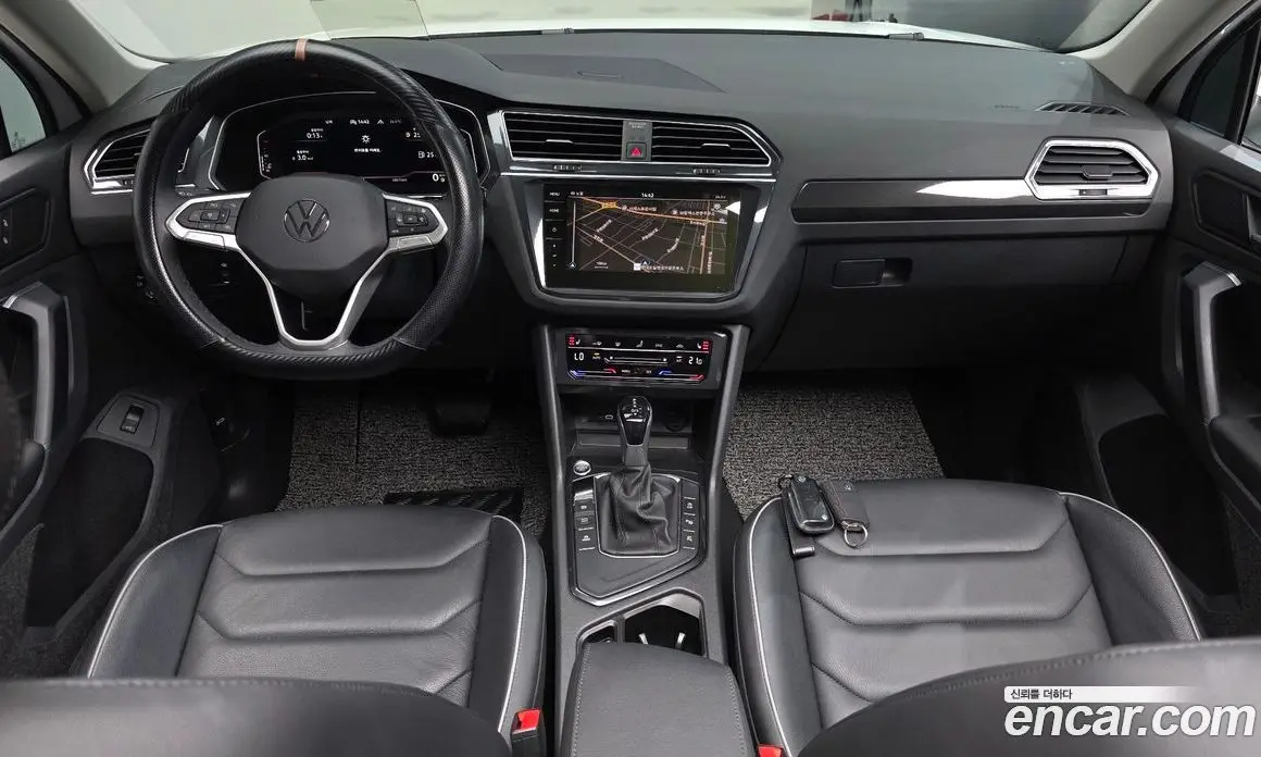 Volkswagen Tiguan 2022 2.0 автомат (гидро), фото 7 Volkswagen Tiguan 2022 2.0 автомат (гидро), фото 7