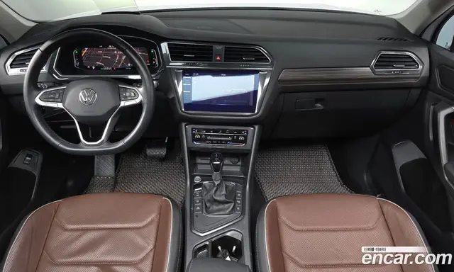 Volkswagen Tiguan 2023 2.0 автомат (гидро), миниатюра 6