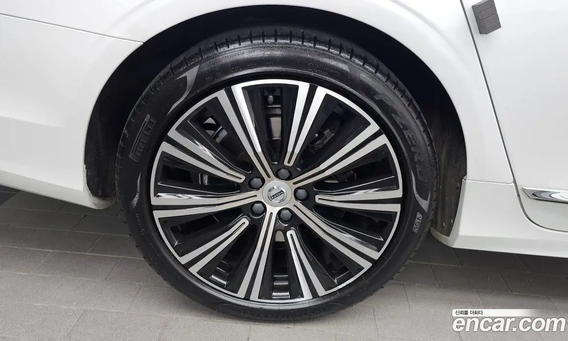 Volvo S90 2021 2.0 автомат (гидро), фото 5 Volvo S90 2021 2.0 автомат (гидро), фото 5