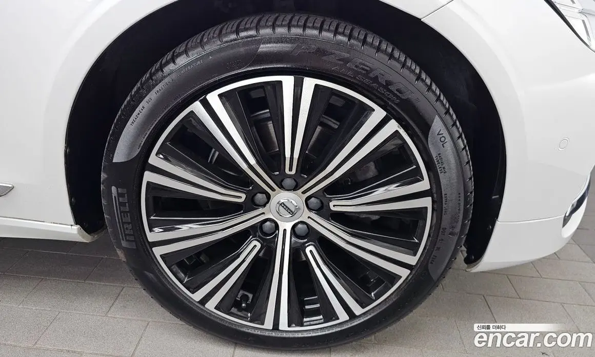 Volvo S90 2021 2.0 автомат (гидро), фото 7 Volvo S90 2021 2.0 автомат (гидро), фото 7