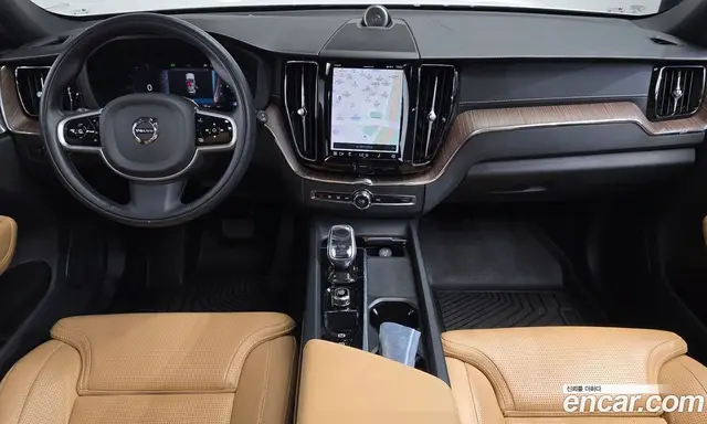 Volvo XC60 2022 2.0 автомат (гидро), миниатюра 10 Volvo XC60 2022 2.0 автомат (гидро), миниатюра 10
