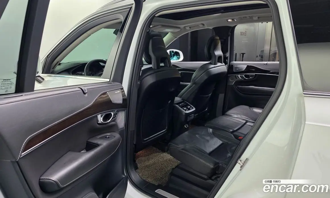 Volvo XC90 2016 2.0 автомат (гидро), фото 16