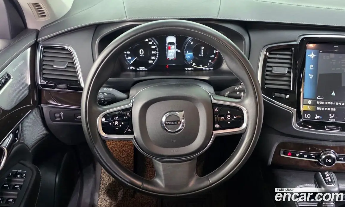 Volvo XC90 2016 2.0 автомат (гидро), фото 19