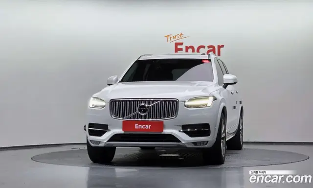 Volvo XC90 2016 2.0 автомат (гидро), миниатюра 3
