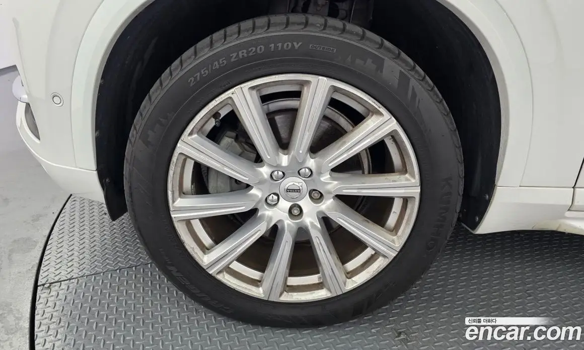 Volvo XC90 2016 2.0 автомат (гидро), фото 5