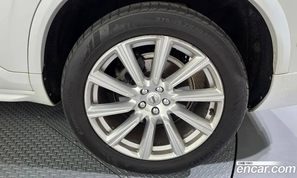 Volvo XC90 2016 2.0 автомат (гидро), фото 7