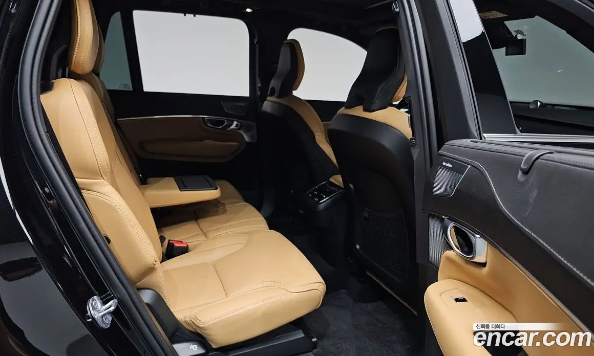 Volvo XC90 2024 2.0 автомат (гидро), фото 16 Volvo XC90 2024 2.0 автомат (гидро), фото 16