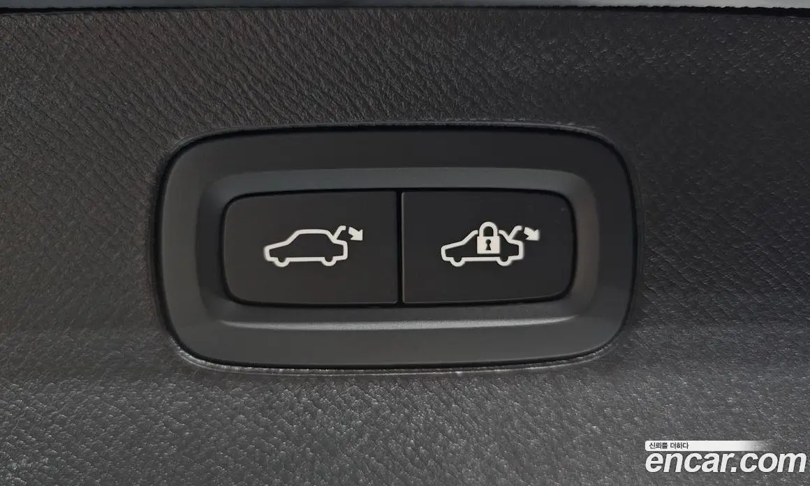 Volvo XC90 2024 2.0 автомат (гидро), фото 34 Volvo XC90 2024 2.0 автомат (гидро), фото 34