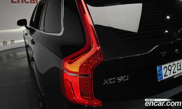 Volvo XC90 2024 2.0 автомат (гидро), миниатюра 8 Volvo XC90 2024 2.0 автомат (гидро), миниатюра 8