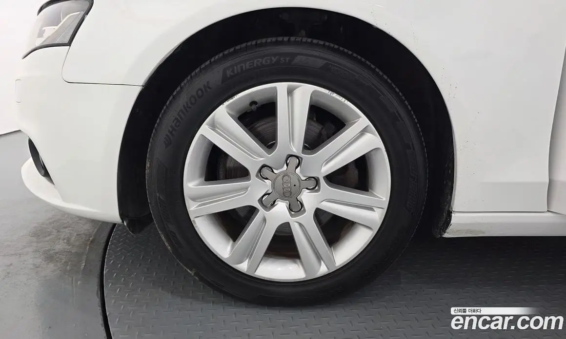 Audi A4 2012 2.0 автомат (гидро), фото 5 Audi A4 2012 2.0 автомат (гидро), фото 5