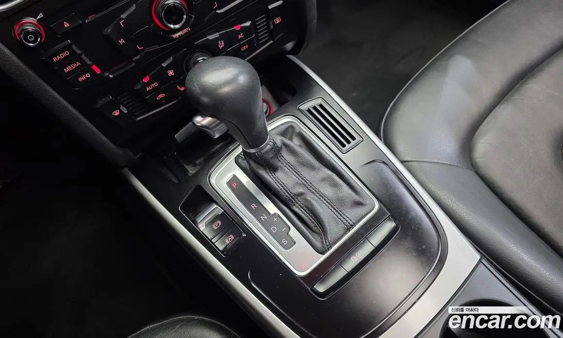 Audi A4 2012 2.0 автомат (гидро), фото 9 Audi A4 2012 2.0 автомат (гидро), фото 9