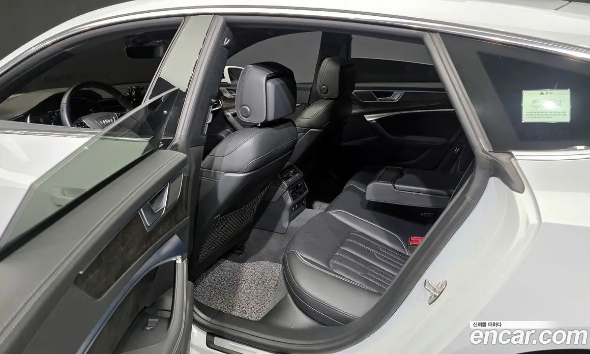 Audi A7 2020 3.0 автомат (гидро), фото 11 Audi A7 2020 3.0 автомат (гидро), фото 11