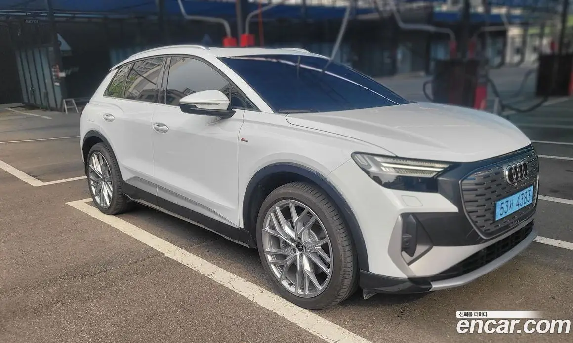 Audi Q4 e-tron 2025 автомат (гидро), фото 2 Audi Q4 e-tron 2025 автомат (гидро), фото 2