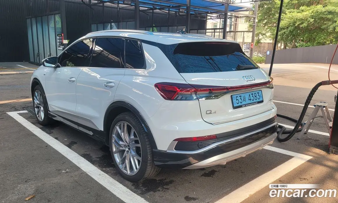 Audi Q4 e-tron 2025 автомат (гидро), фото 3 Audi Q4 e-tron 2025 автомат (гидро), фото 3