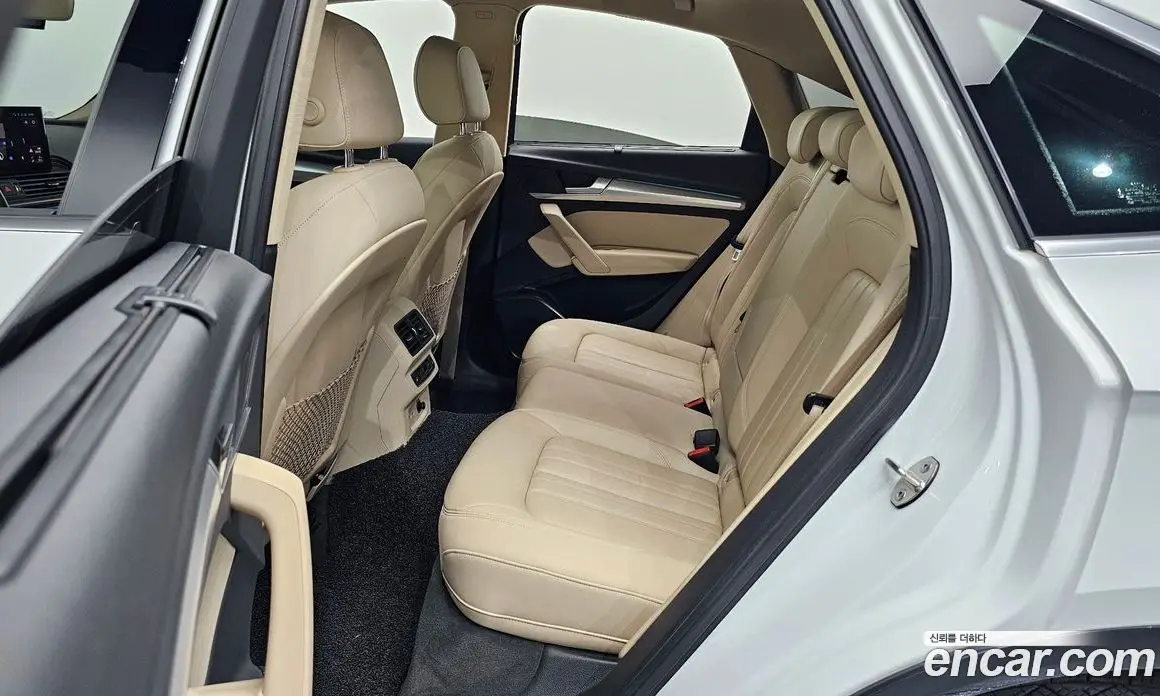 Audi Q5 2021 2.0 автомат (гидро), фото 18 Audi Q5 2021 2.0 автомат (гидро), фото 18