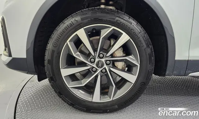 Audi Q5 2021 2.0 автомат (гидро), миниатюра 5 Audi Q5 2021 2.0 автомат (гидро), миниатюра 5