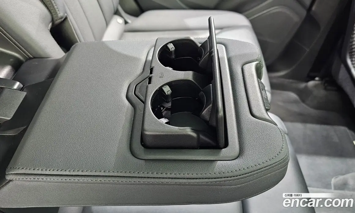 Audi Q7 2021 3.0 автомат (гидро), фото 29