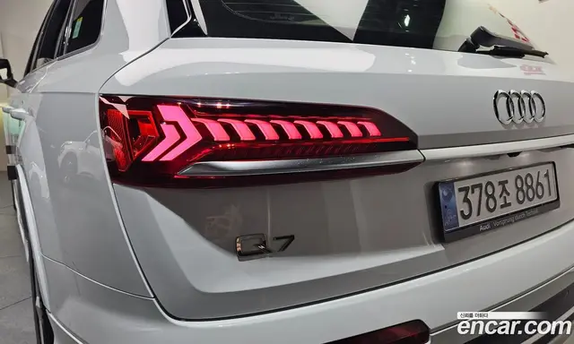 Audi Q7 2021 3.0 автомат (гидро), миниатюра 9