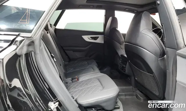 Audi Q8 2025 3.0 автомат (гидро), миниатюра 12