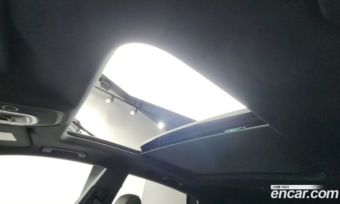 Audi Q8 2025 3.0 автомат (гидро), фото 16 Audi Q8 2025 3.0 автомат (гидро), фото 16