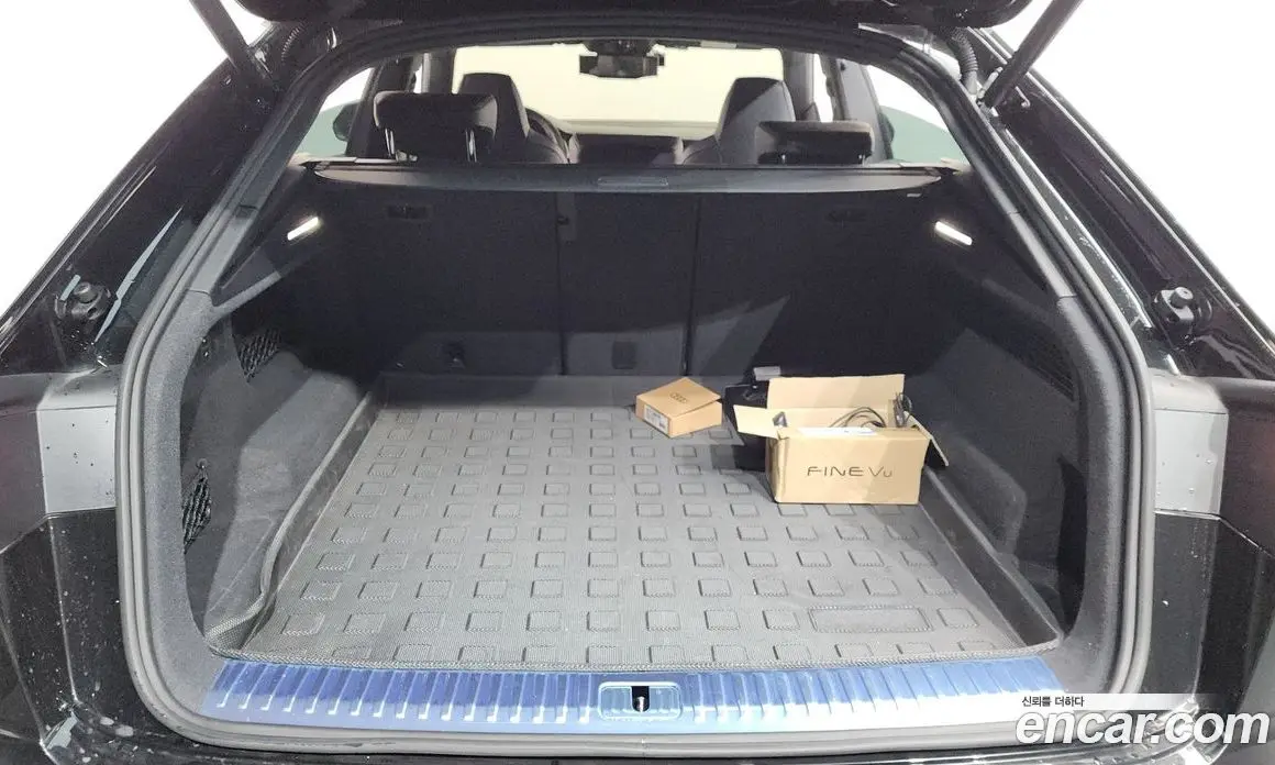 Audi Q8 2025 3.0 автомат (гидро), фото 18 Audi Q8 2025 3.0 автомат (гидро), фото 18