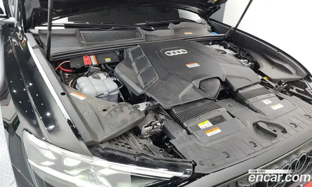 Audi Q8 2025 3.0 автомат (гидро), миниатюра 6 Audi Q8 2025 3.0 автомат (гидро), миниатюра 6