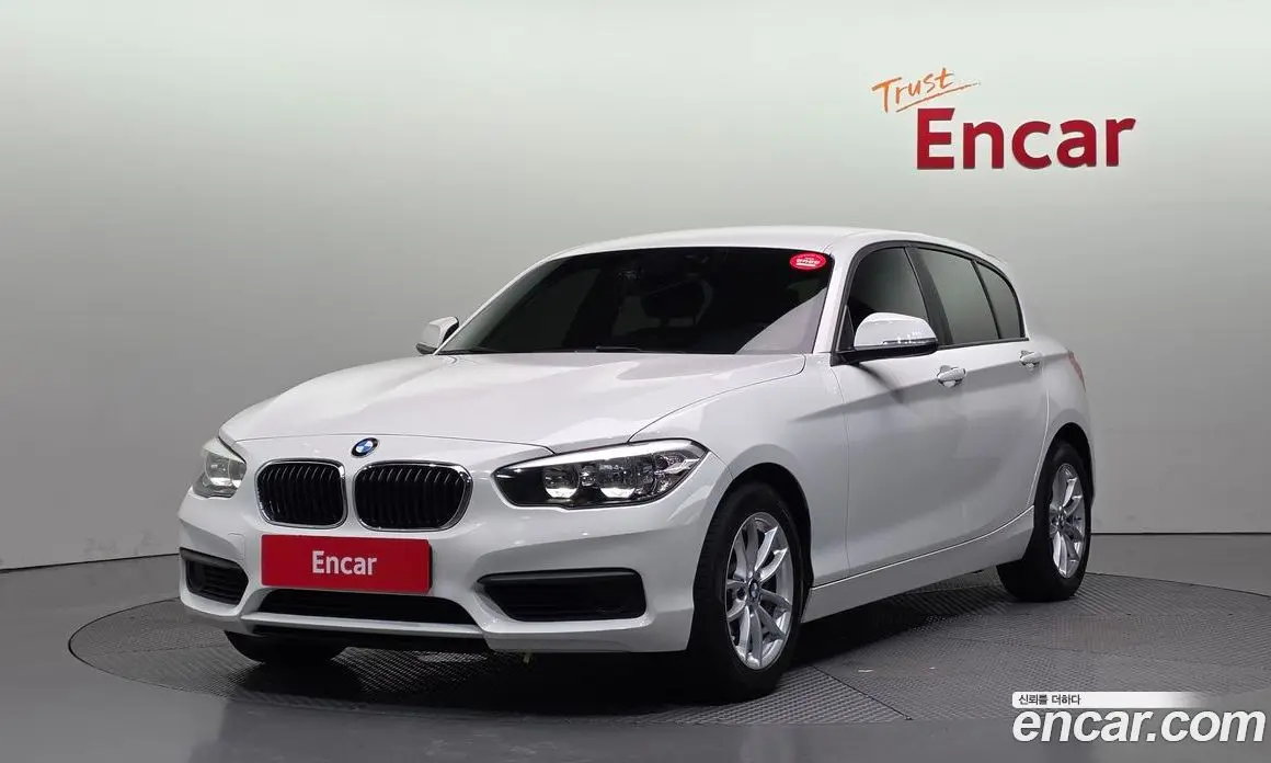 BMW 1 серия 2016 2.0 автомат (гидро), фото 1 BMW 1 серия 2016 2.0 автомат (гидро), фото 1