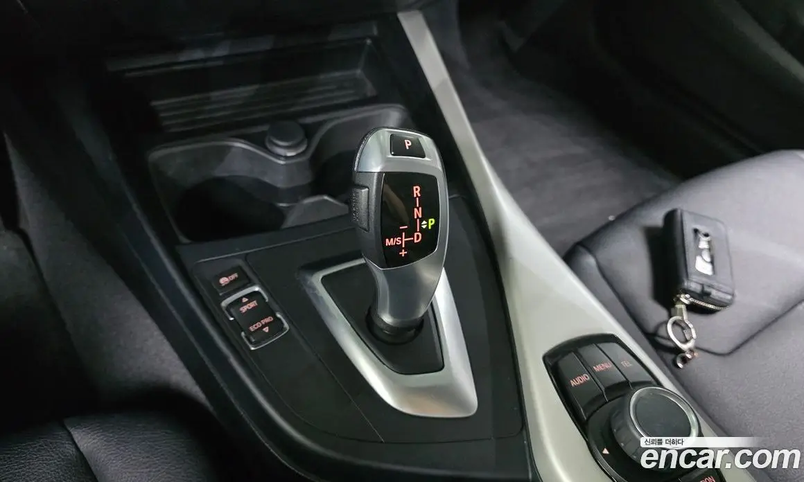 BMW 1 серия 2016 2.0 автомат (гидро), фото 9 BMW 1 серия 2016 2.0 автомат (гидро), фото 9