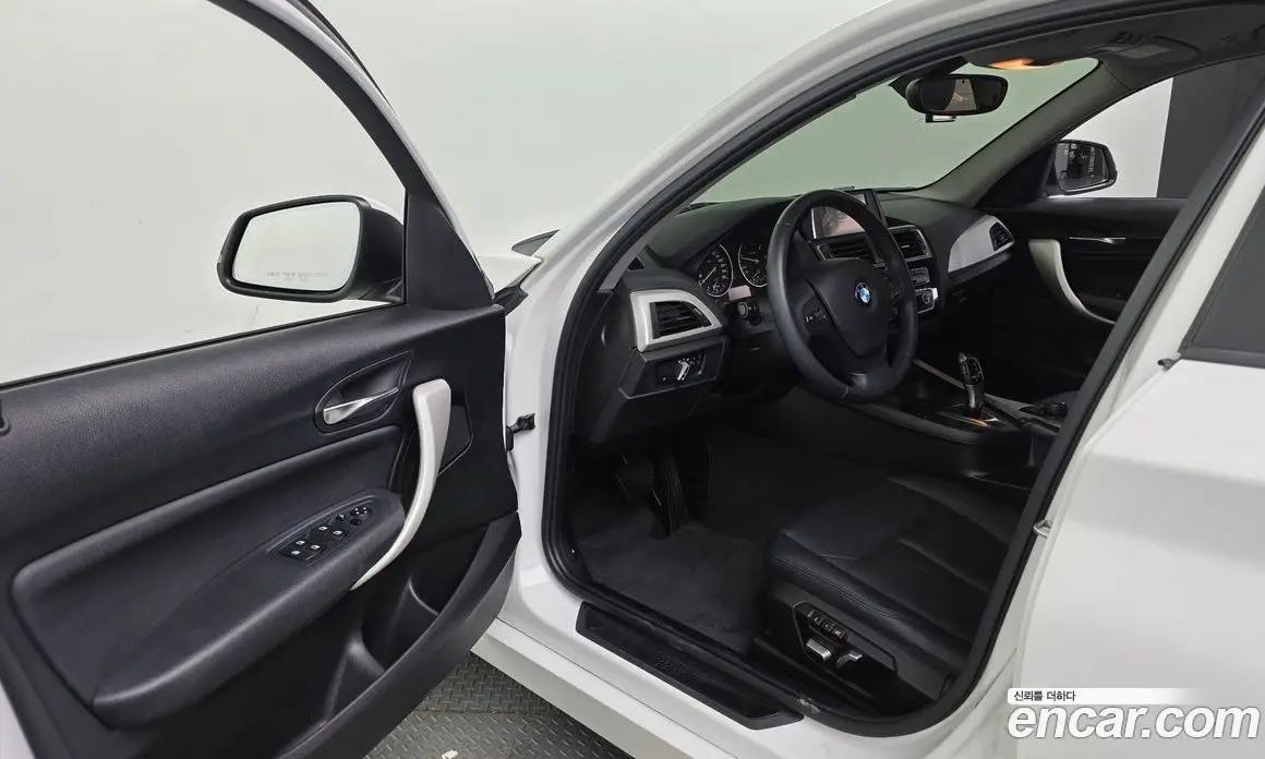BMW 1 серия 2016 2.0 автомат (гидро), фото 10 BMW 1 серия 2016 2.0 автомат (гидро), фото 10