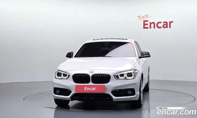 BMW 1 серия 2019 2.0 автомат (гидро), миниатюра 3