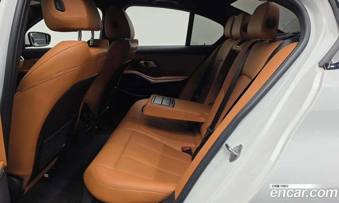 BMW 3 серия 2022 2.0 автомат (гидро), фото 12 BMW 3 серия 2022 2.0 автомат (гидро), фото 12