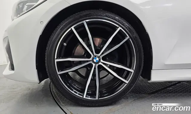 BMW 3 серия 2022 2.0 автомат (гидро), миниатюра 5 BMW 3 серия 2022 2.0 автомат (гидро), миниатюра 5