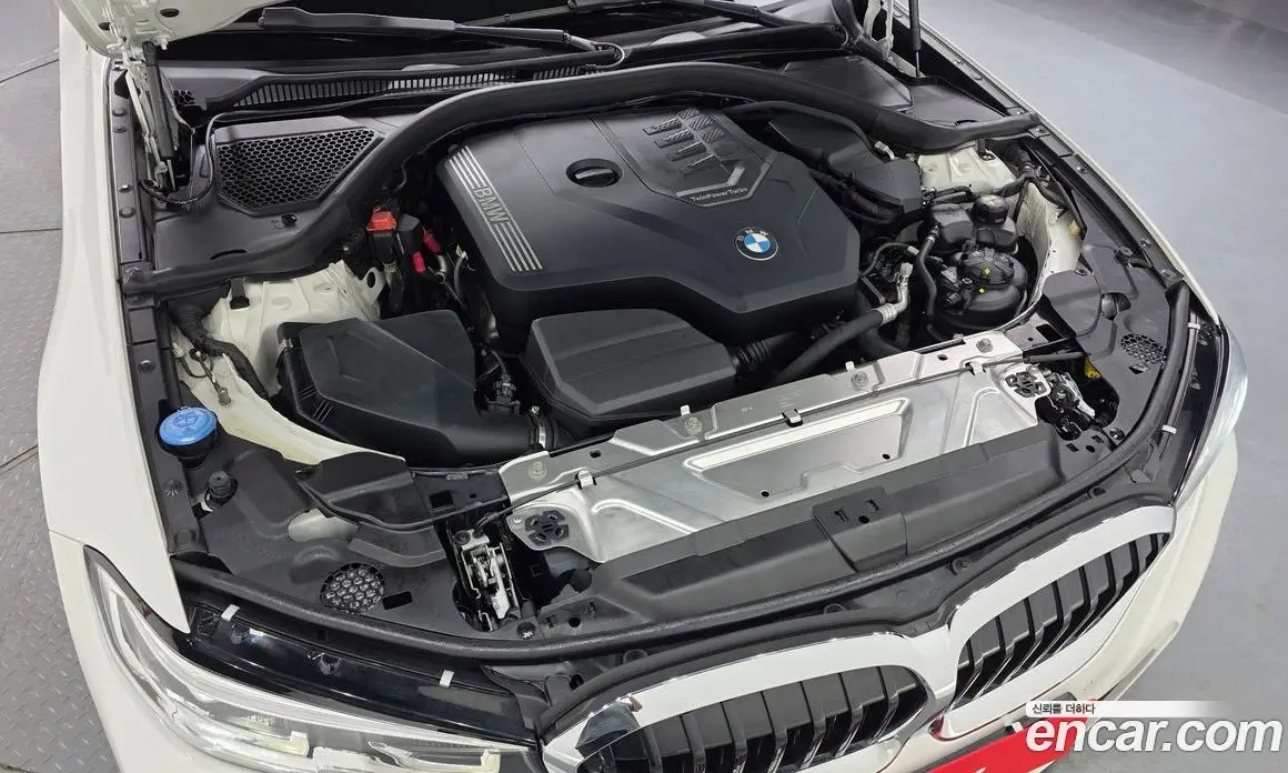 BMW 3 серия 2022 2.0 автомат (гидро), фото 6 BMW 3 серия 2022 2.0 автомат (гидро), фото 6