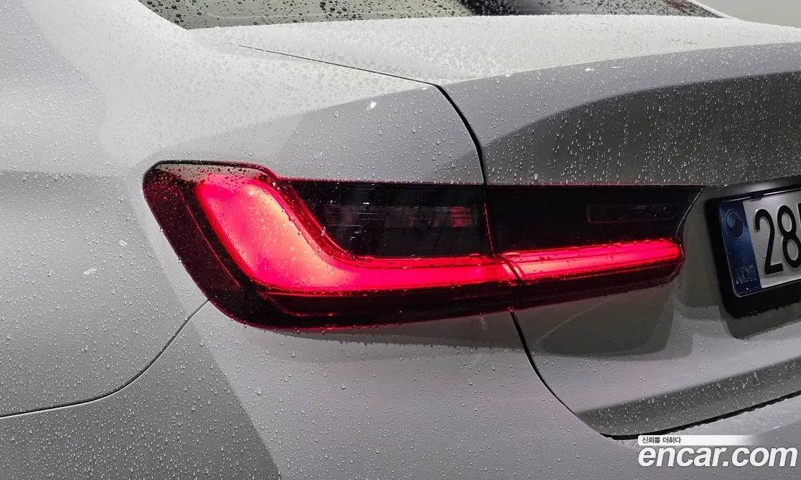 BMW 3 серия 2025 2.0 автомат (гидро), фото 9 BMW 3 серия 2025 2.0 автомат (гидро), фото 9