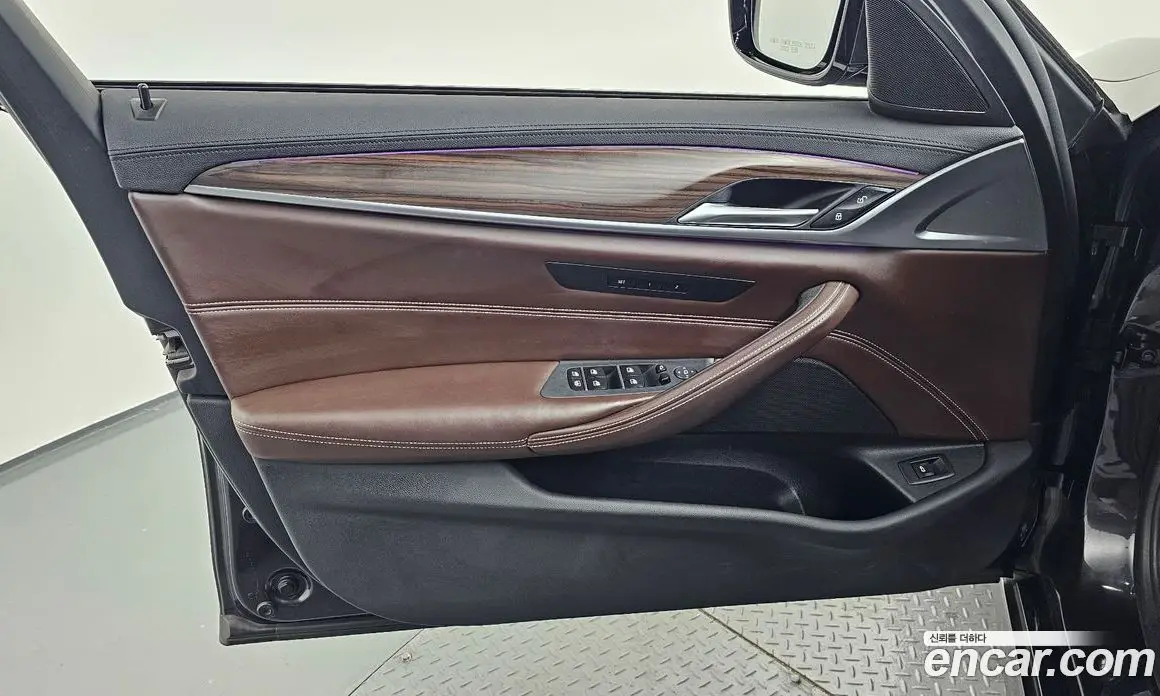 BMW 5 серия 2017 2.0 автомат (гидро), фото 14 BMW 5 серия 2017 2.0 автомат (гидро), фото 14
