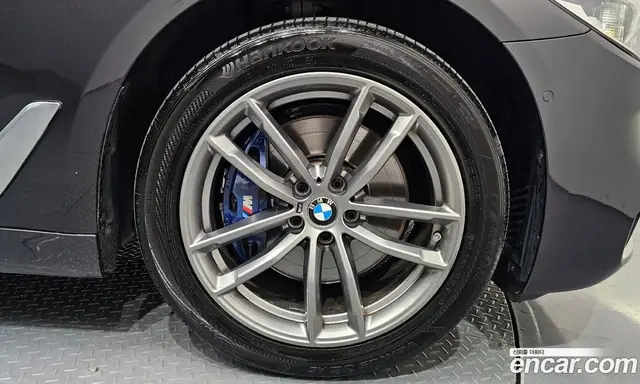 BMW 5 серия 2017 2.0 автомат (гидро), миниатюра 7 BMW 5 серия 2017 2.0 автомат (гидро), миниатюра 7