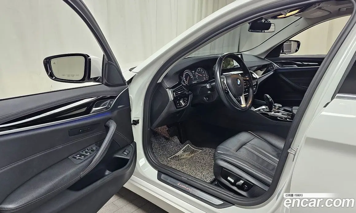 BMW 5 серия 2018 2.0 автомат (гидро), фото 12 BMW 5 серия 2018 2.0 автомат (гидро), фото 12
