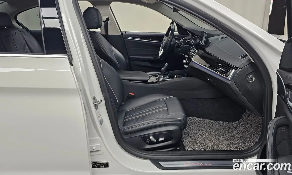 BMW 5 серия 2018 2.0 автомат (гидро), фото 15 BMW 5 серия 2018 2.0 автомат (гидро), фото 15