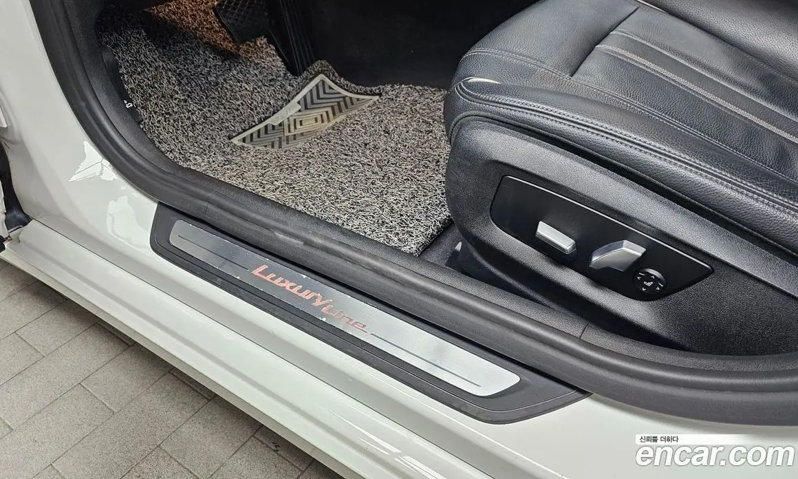 BMW 5 серия 2018 2.0 автомат (гидро), фото 28 BMW 5 серия 2018 2.0 автомат (гидро), фото 28