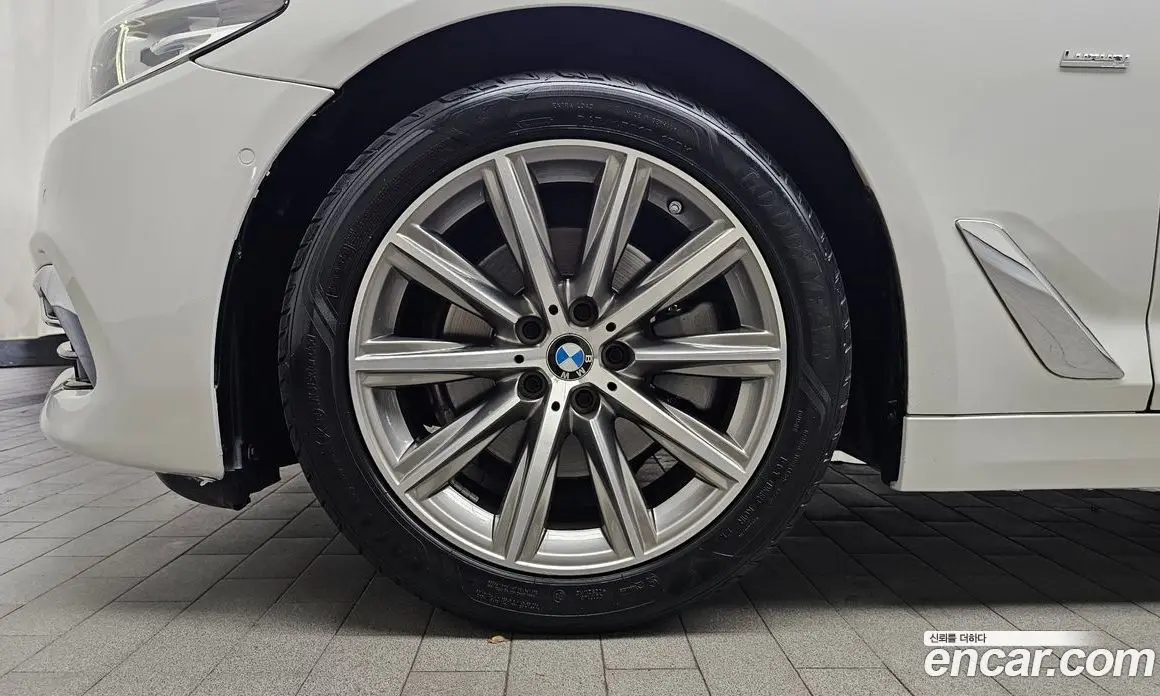 BMW 5 серия 2018 2.0 автомат (гидро), фото 4 BMW 5 серия 2018 2.0 автомат (гидро), фото 4