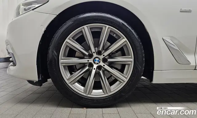 BMW 5 серия 2018 2.0 автомат (гидро), миниатюра 4 BMW 5 серия 2018 2.0 автомат (гидро), миниатюра 4
