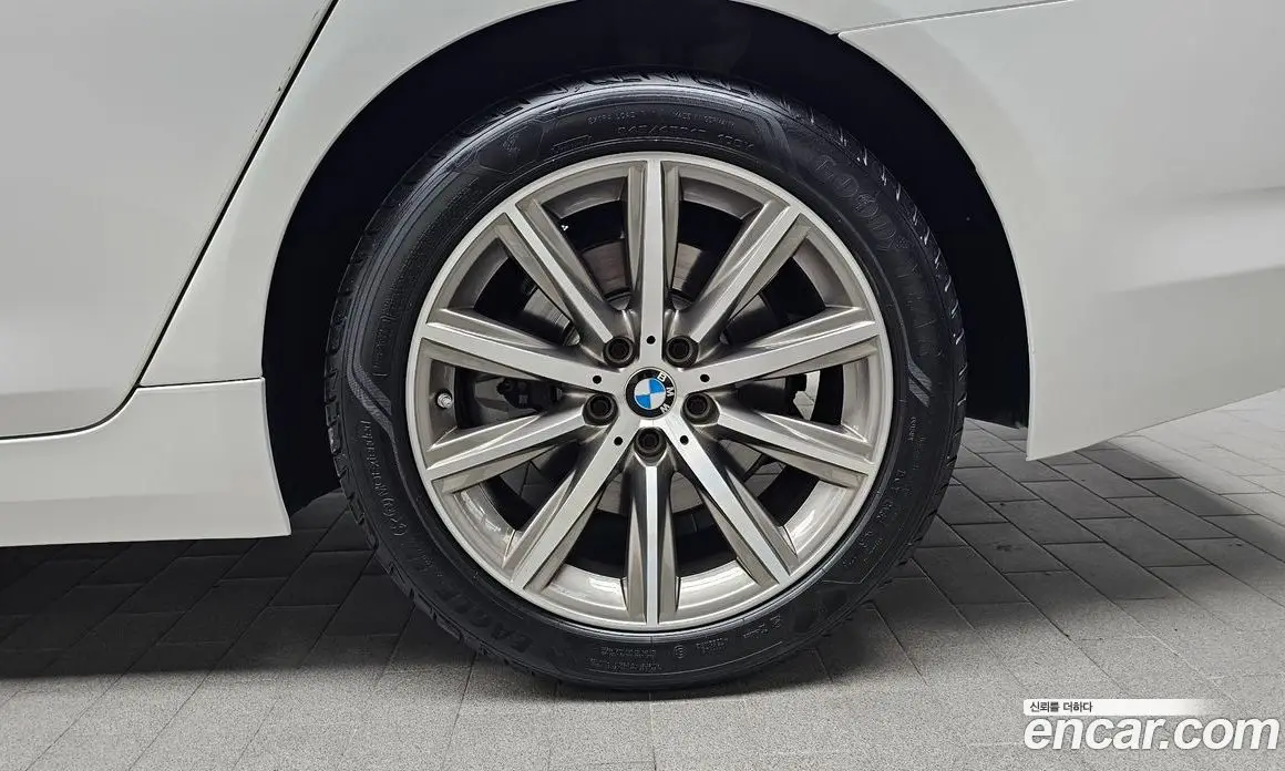 BMW 5 серия 2018 2.0 автомат (гидро), фото 6 BMW 5 серия 2018 2.0 автомат (гидро), фото 6