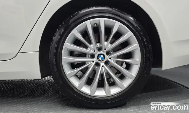 BMW 5 серия 2022 2.0 автомат (гидро), миниатюра 6 BMW 5 серия 2022 2.0 автомат (гидро), миниатюра 6