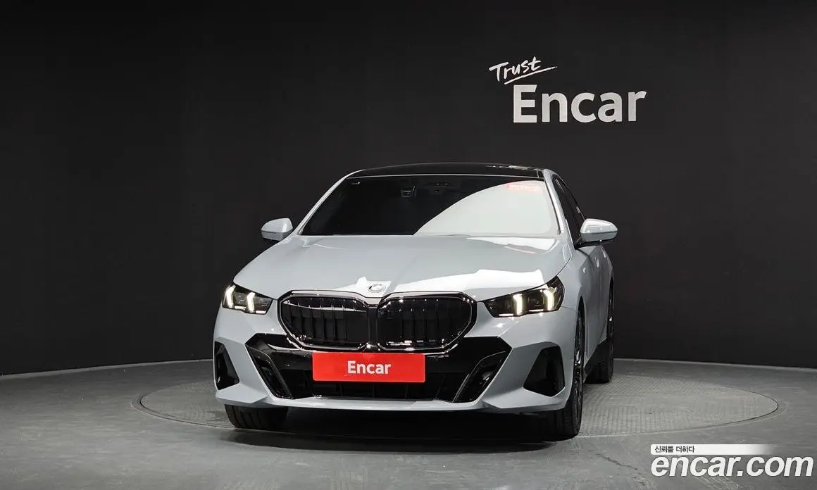 BMW 5 серия 2025 2.0 автомат (гидро), фото 2 BMW 5 серия 2025 2.0 автомат (гидро), фото 2